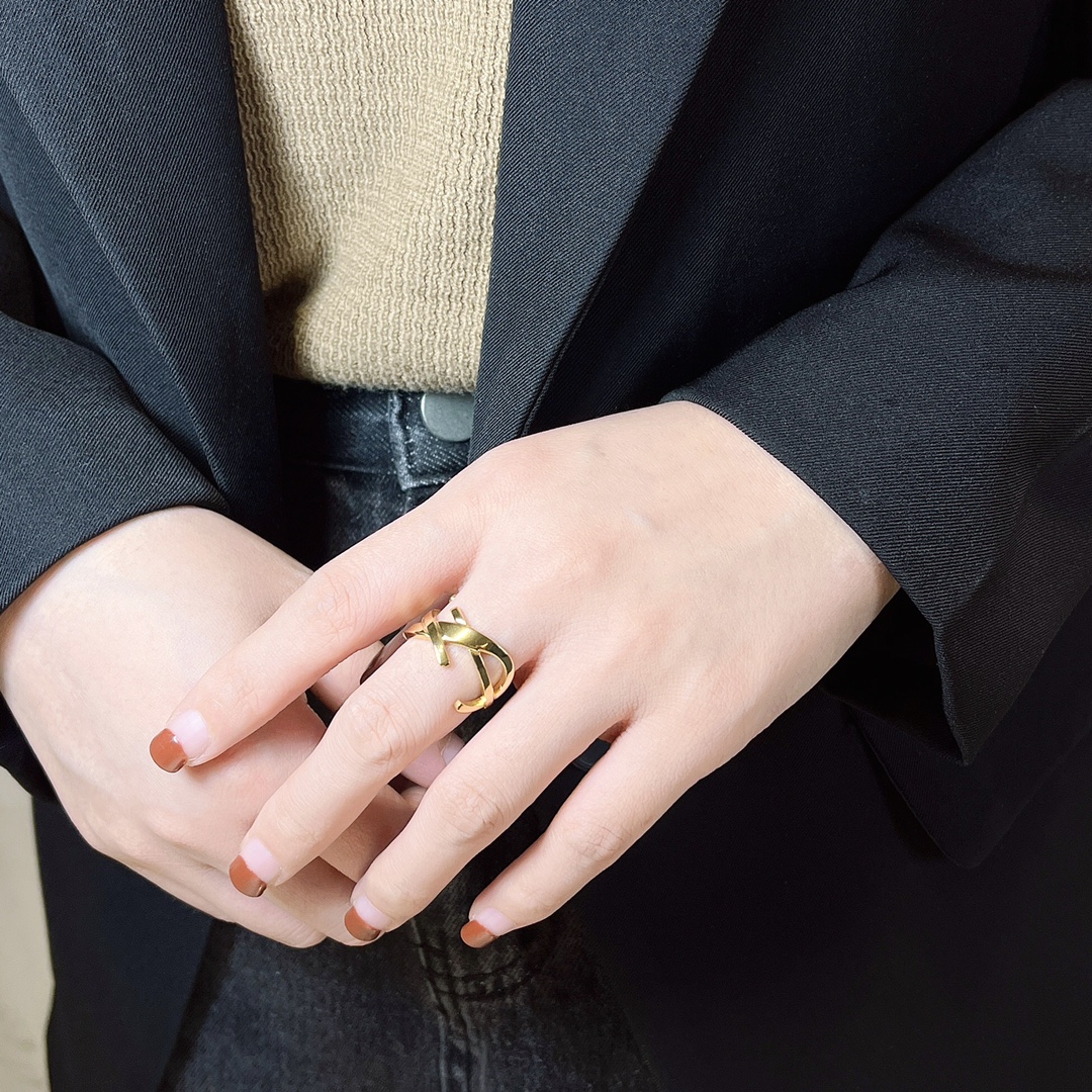 Replica YSL Ring