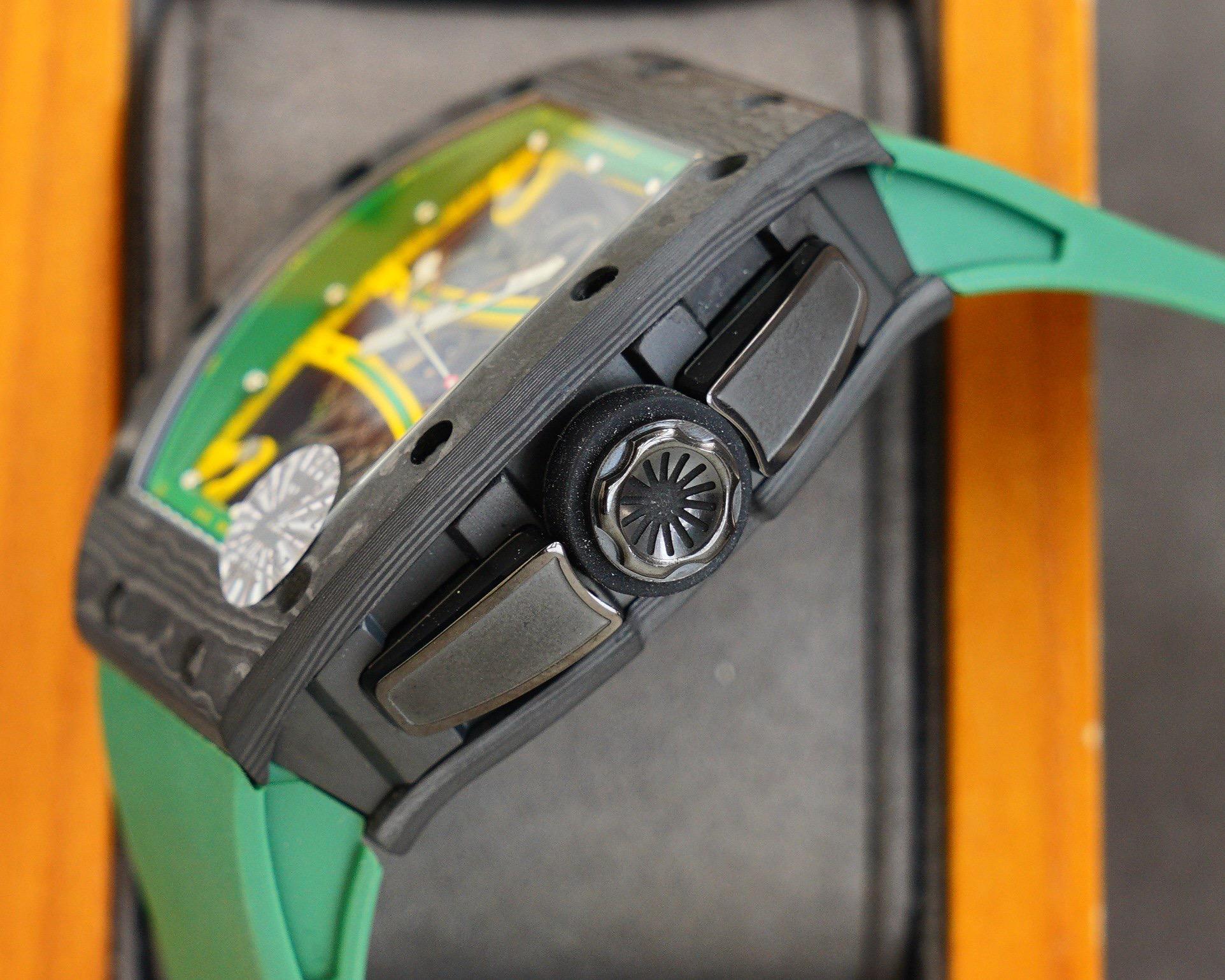 Replica Richard Mille Carbon Fiber Automatic Machine Watch 42MM