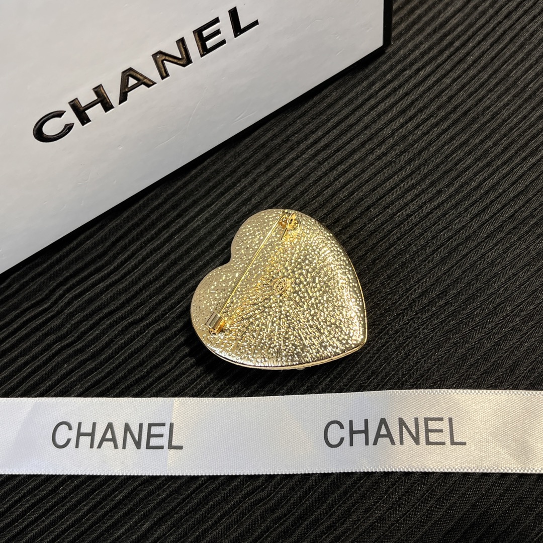 Replica CHANEL Brooch