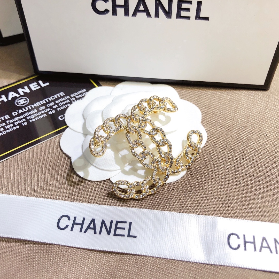Replica CHANEL Brooch