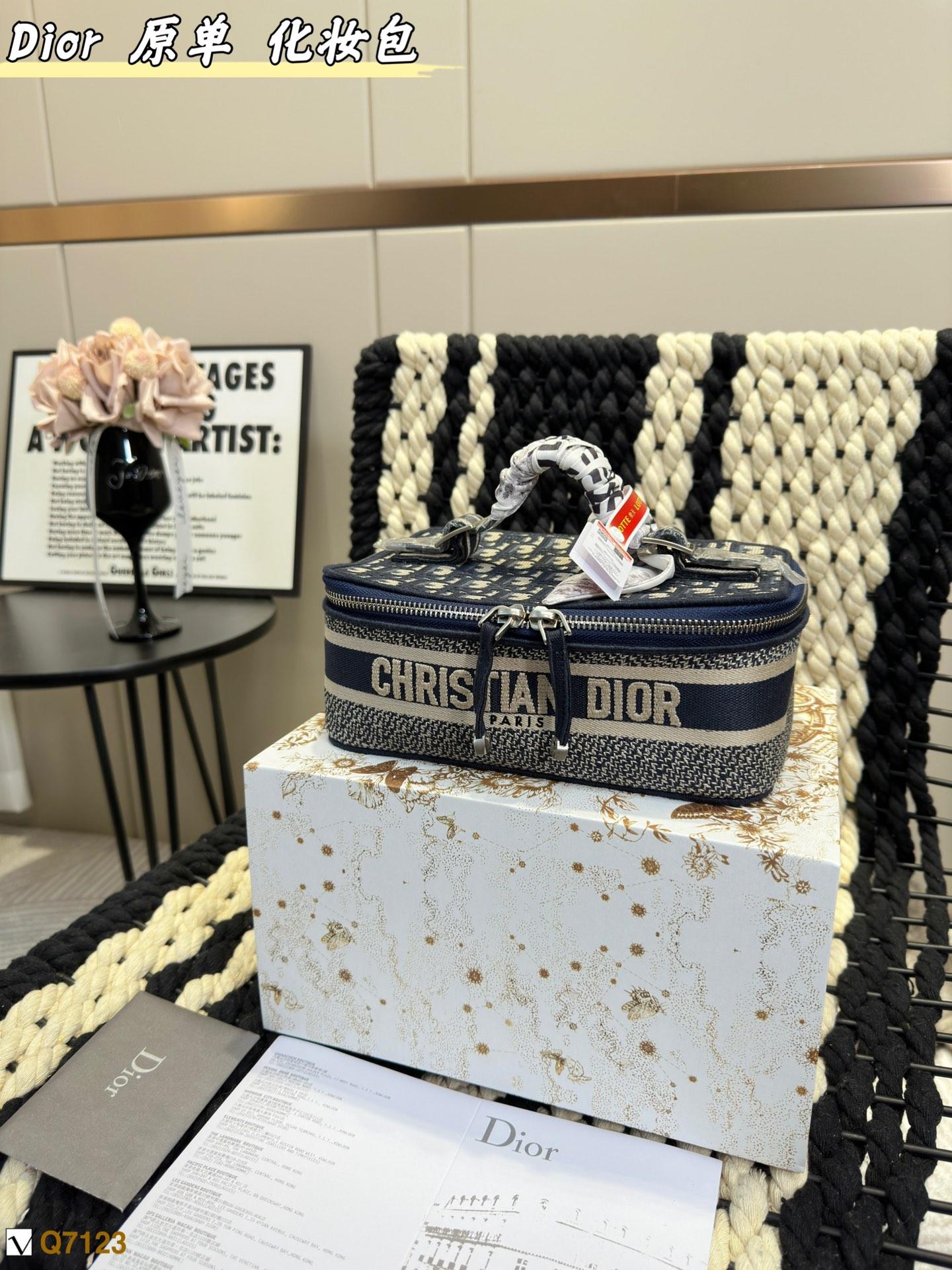 Replica Dior Bag 23*9CM