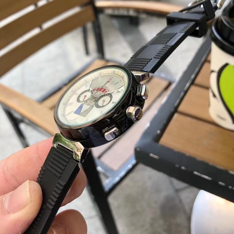 Replica LOUIS VUITTON LV 904l Stainless Steel Quartz Watch 41MM