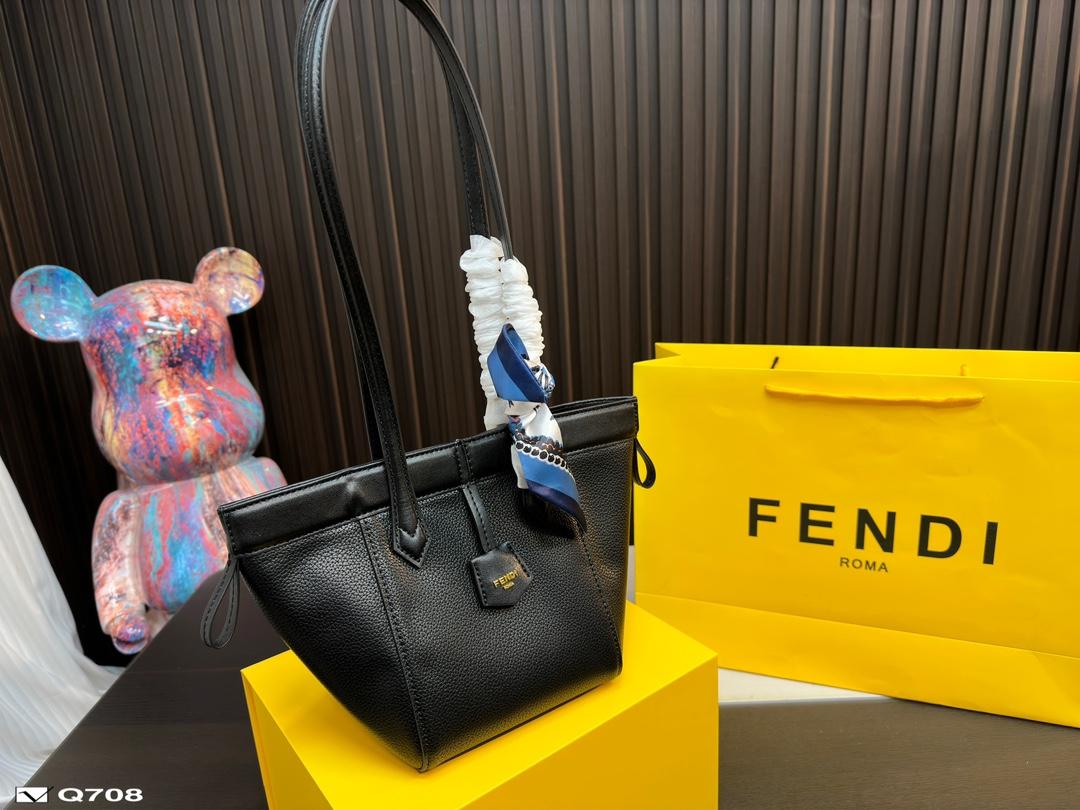 Replica Fendi Bag 15*20CM
