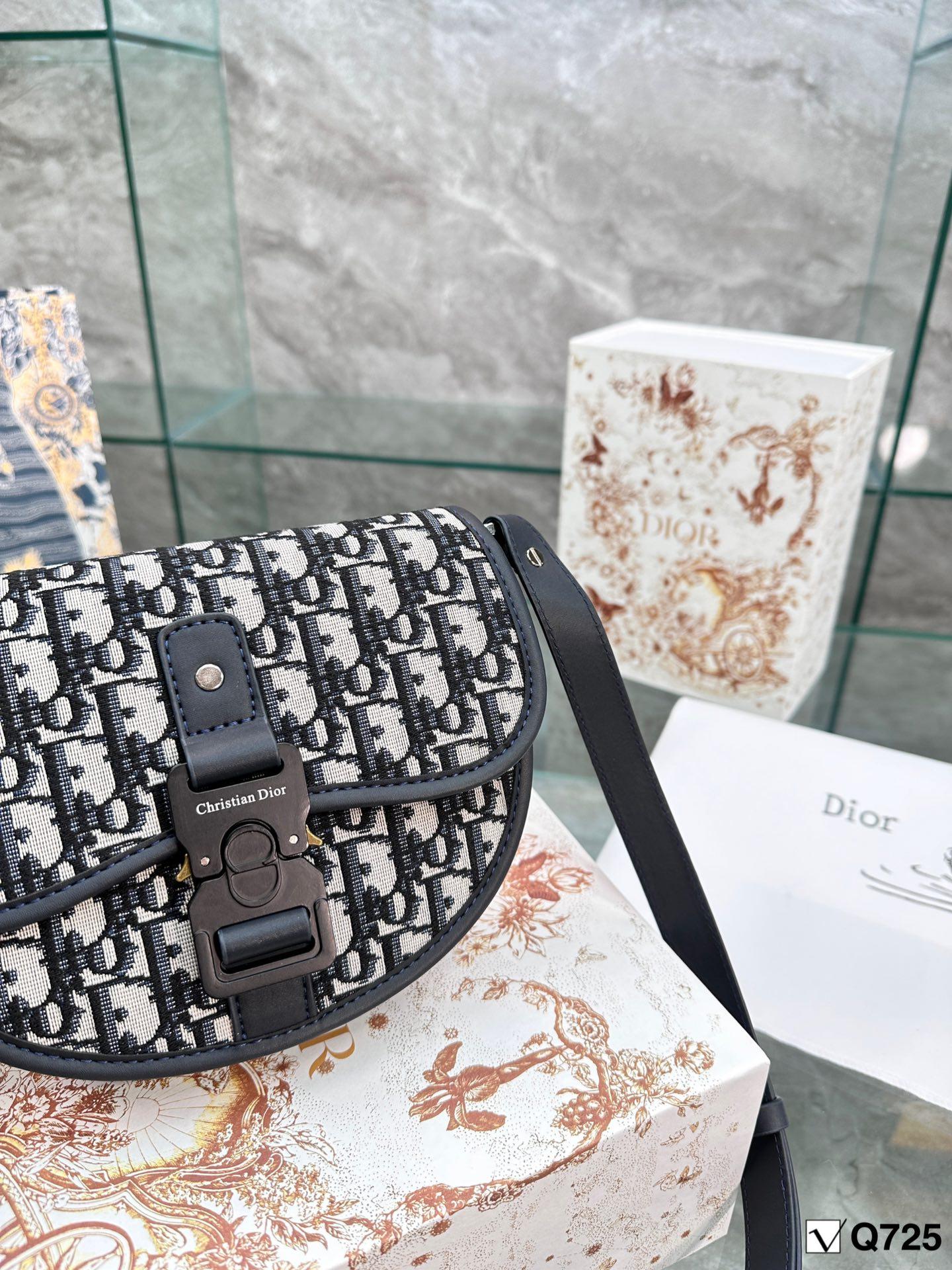 Replica Dior Bag 20*16CM