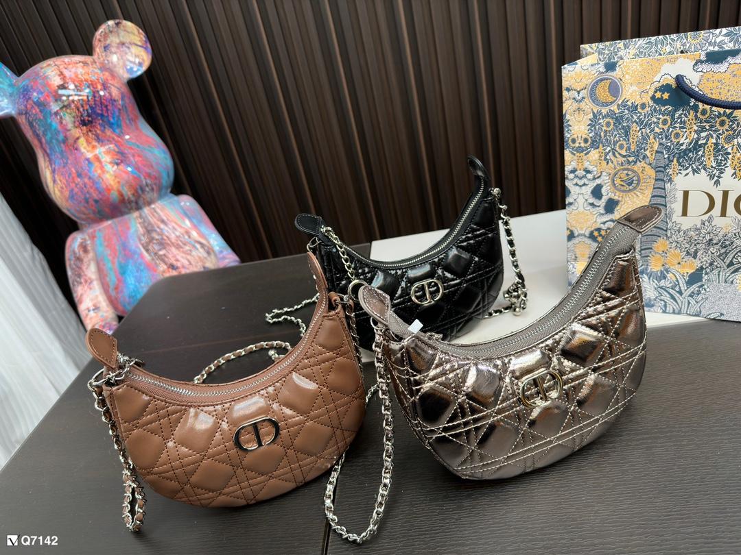 Replica Dior Bag 19*11CM