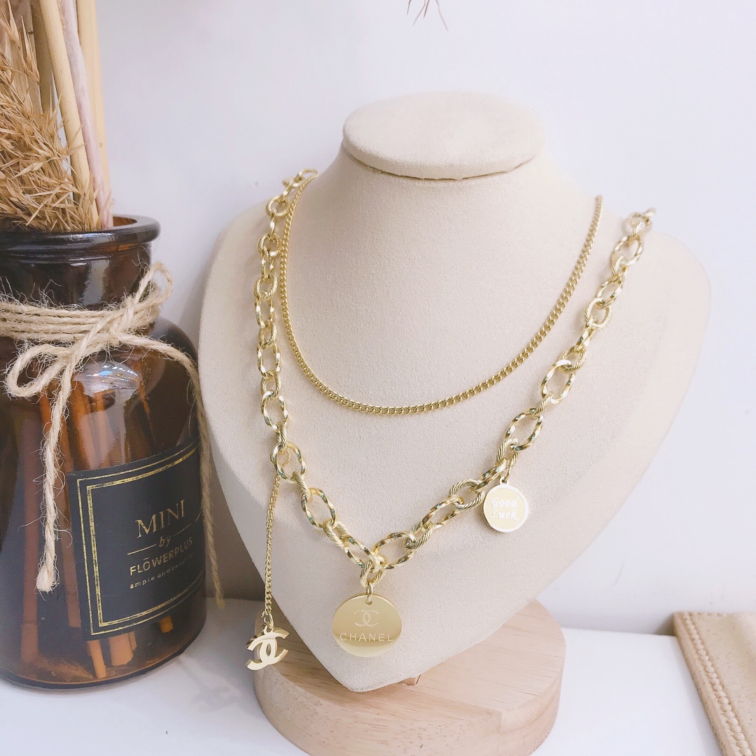 Replica CHANEL Necklace