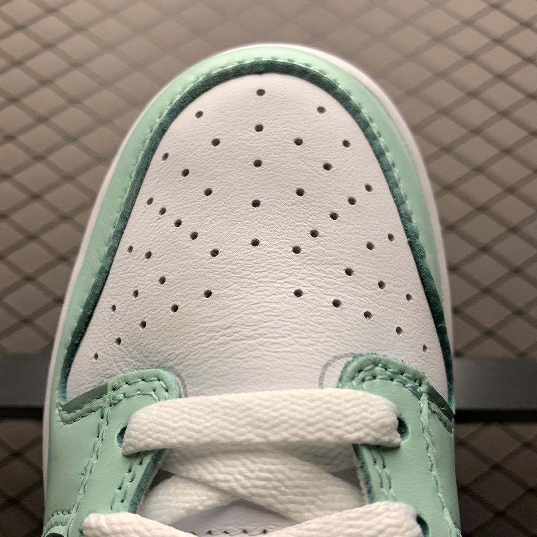 Replica Nike Dunk SB Shoe Nike Dunk Low SP CU1726-111 Size 36-46