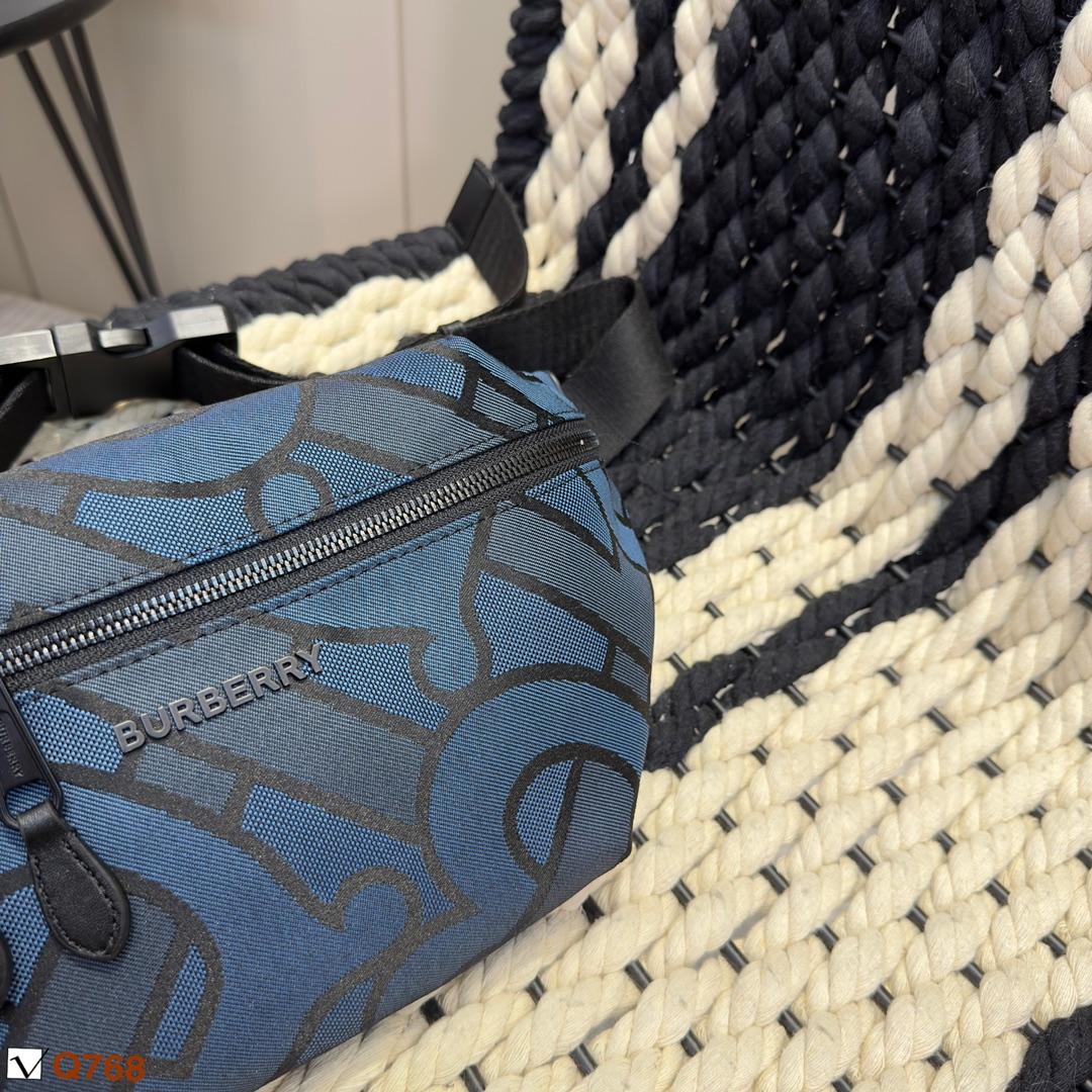 Replica Burberry Bag 30*15CM