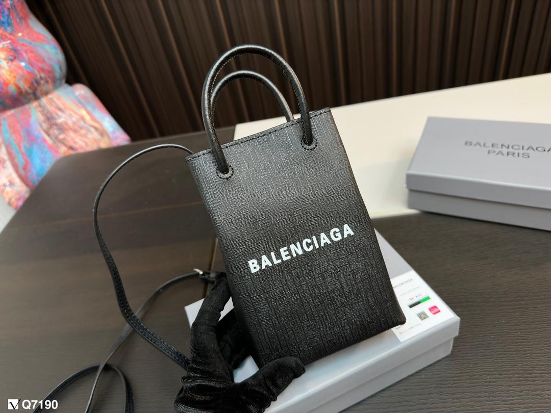 Replica Balenciaga Bag 11*17CM