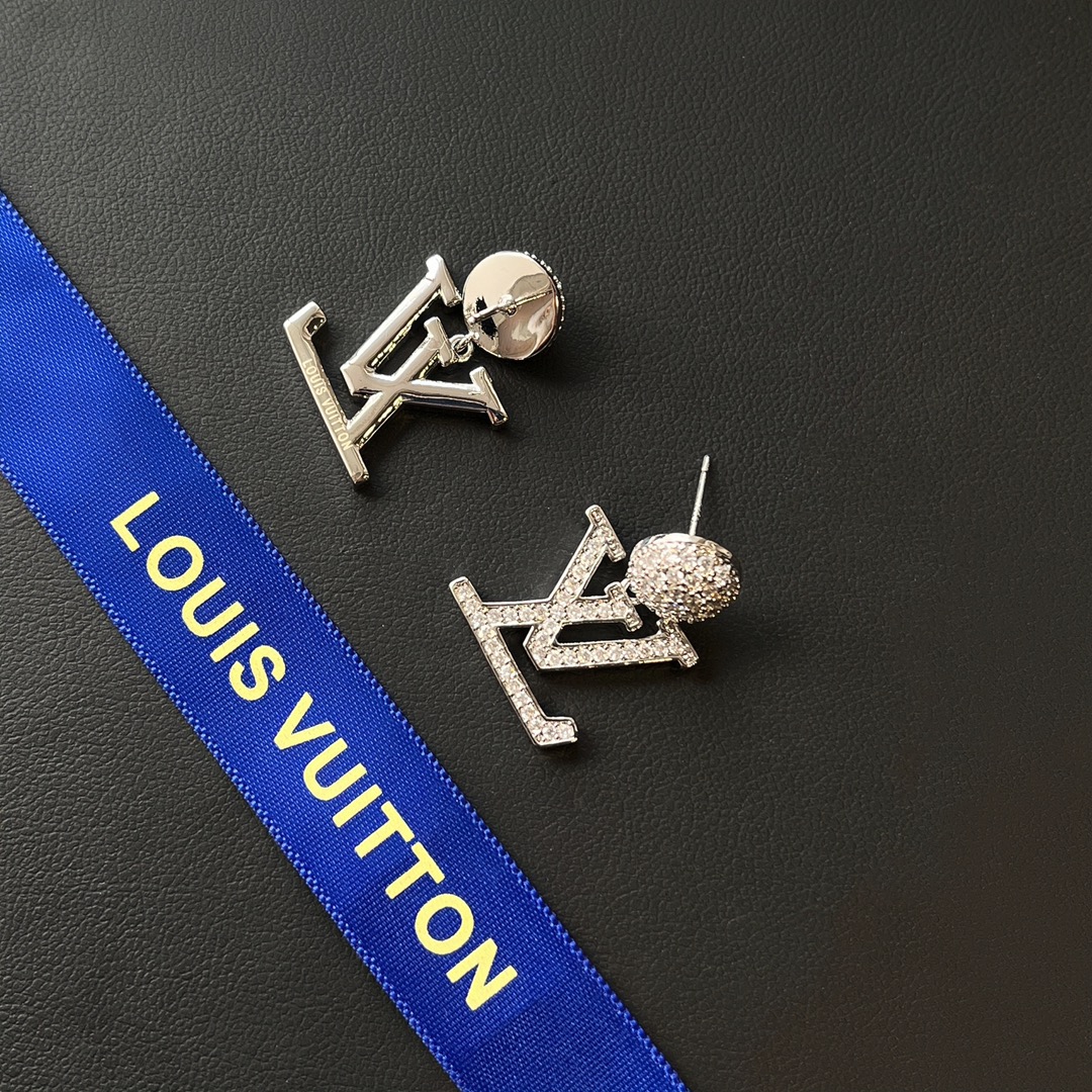 Replica LOUIS VUITTON Earring