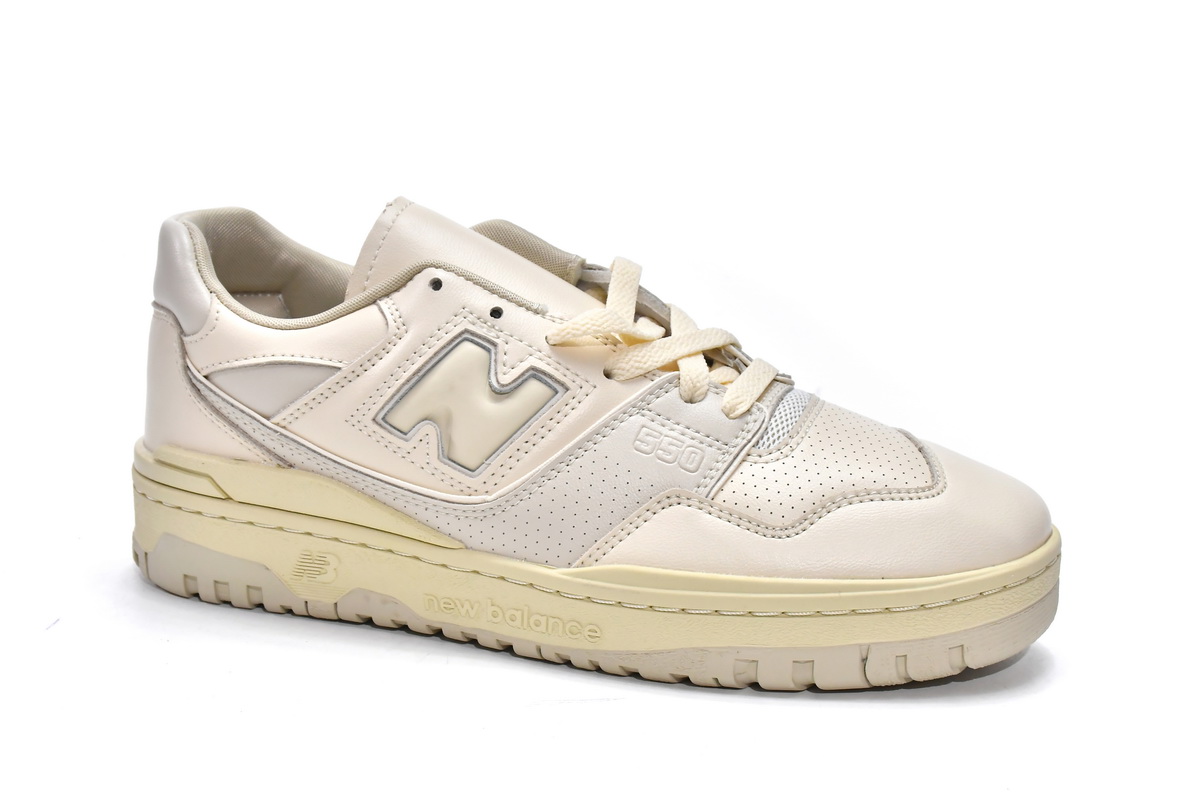 Replica New Balance Shoe BB550AR Auralee x New Balance 550 Ecru