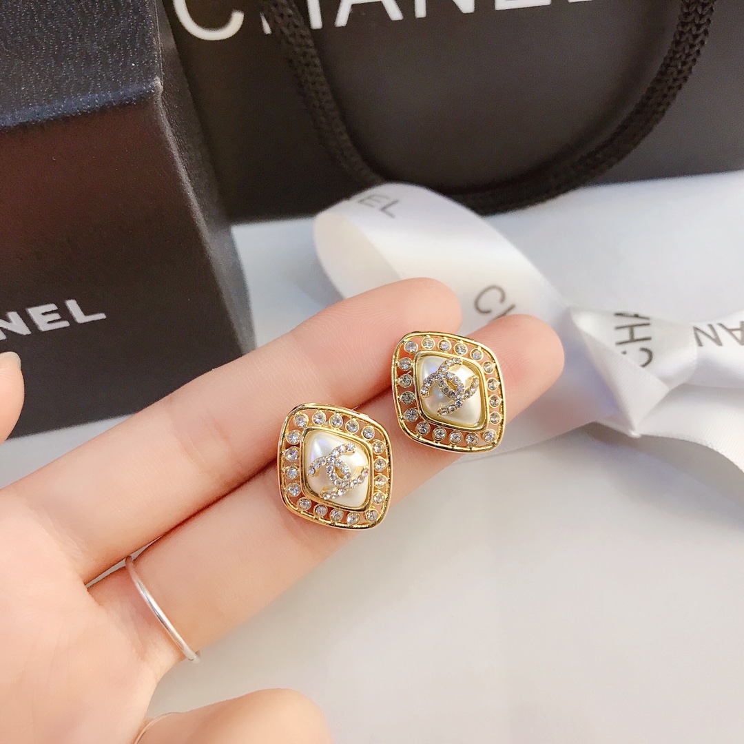 Replica CHANEL Earring