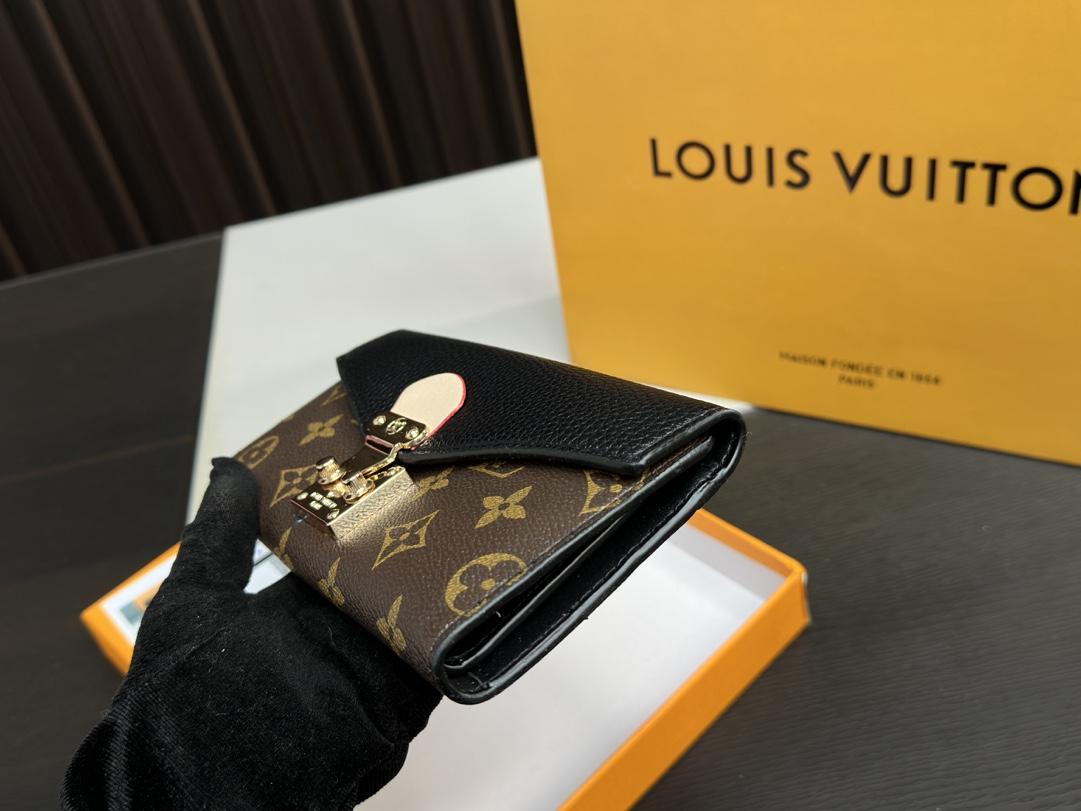 Replica Louis Vuitton Bag 19*10CM
