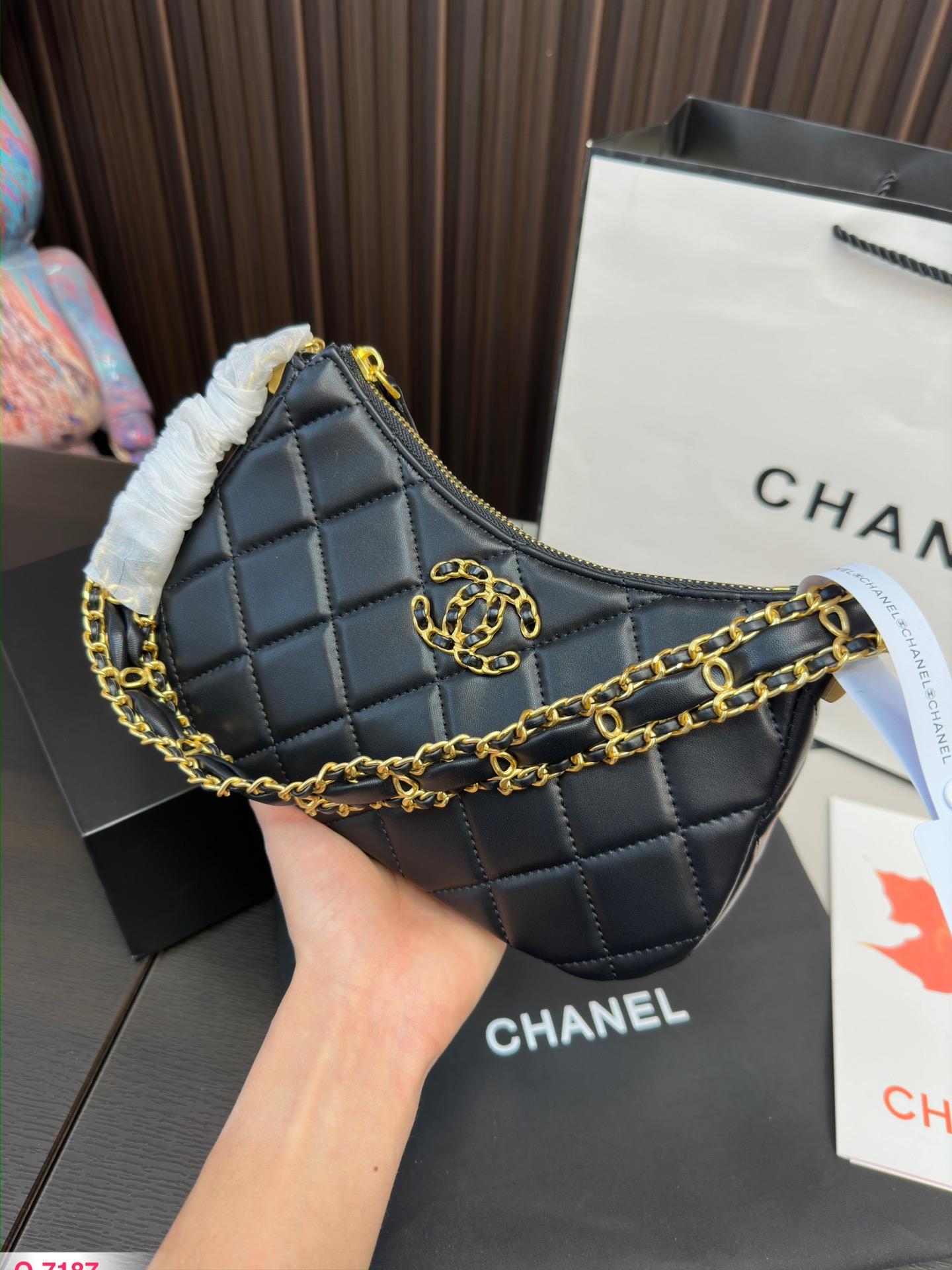 Replica Chanel Bag 13*23CM