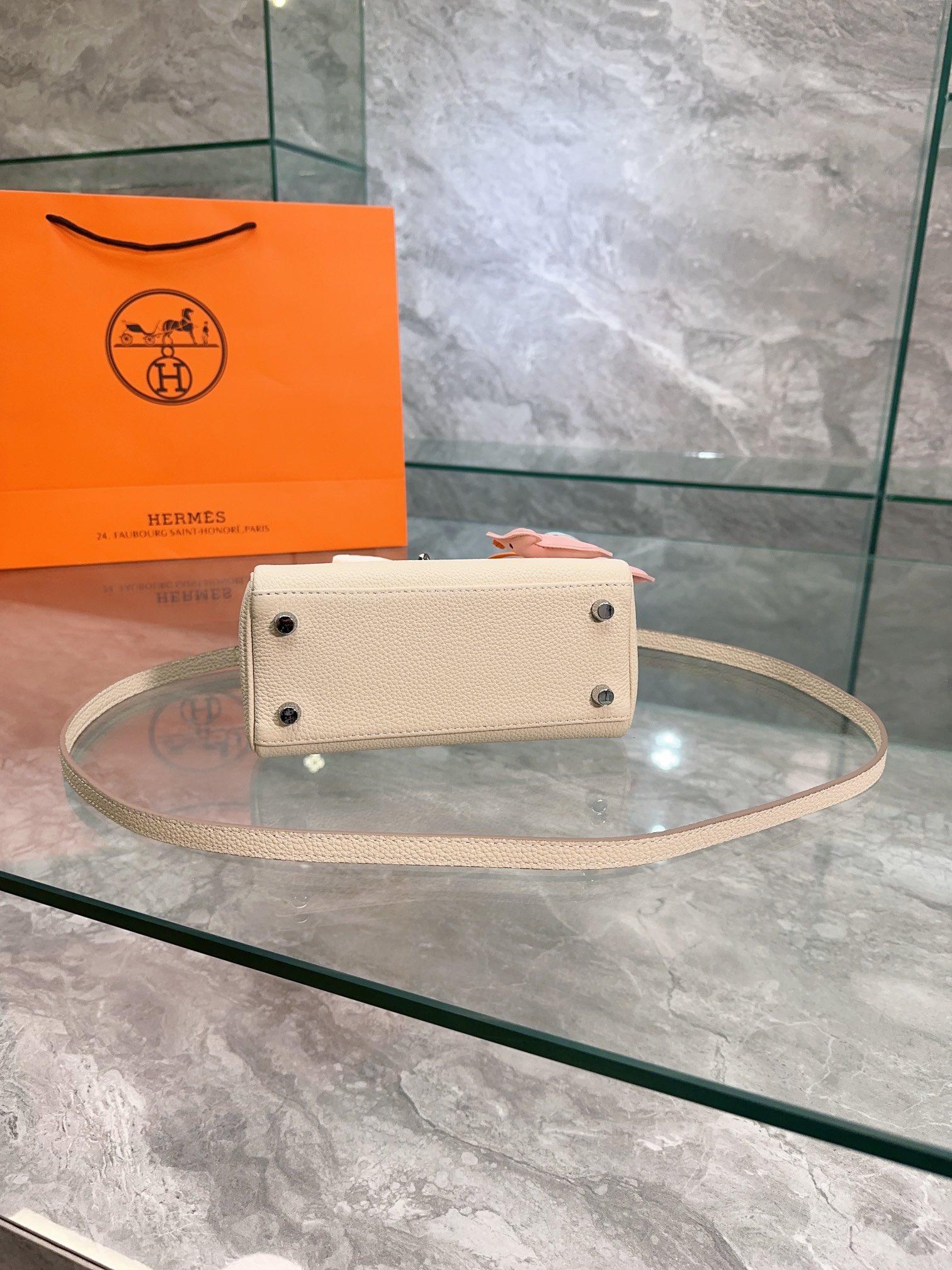 Replica Hermes Bag  20CM