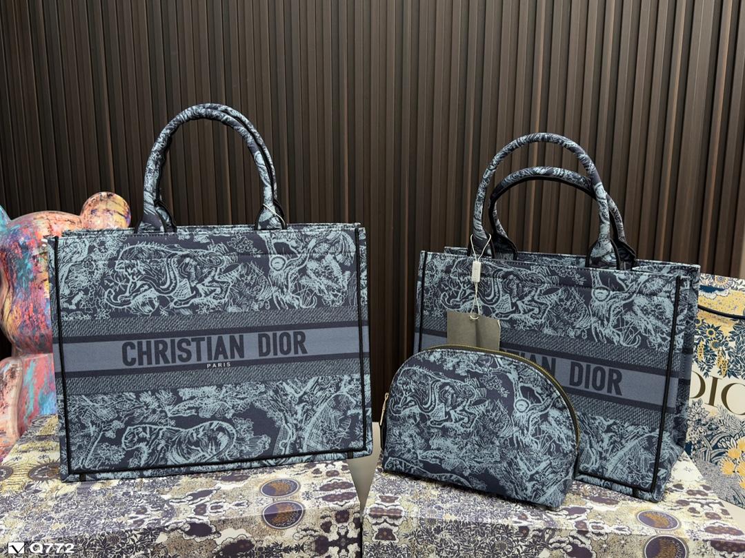 Replica Dior Bag  26*33CM/39*33CM