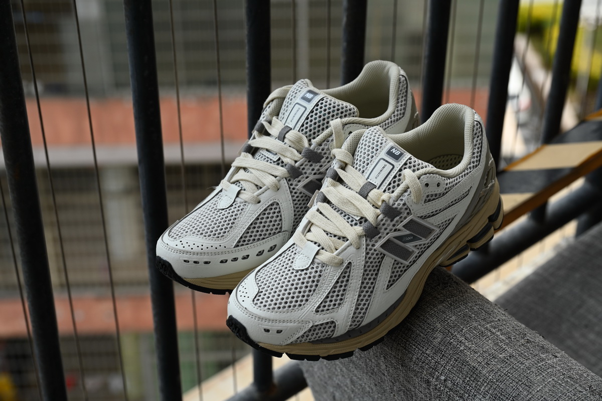 Replica New Balance Shoe New Balance 1906R M1906RP NEW BALANCE Beige
