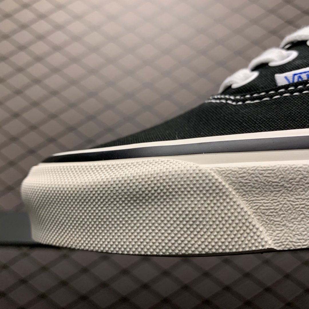 Replica Vans Shoe Vans Authentic 35-44 5309A