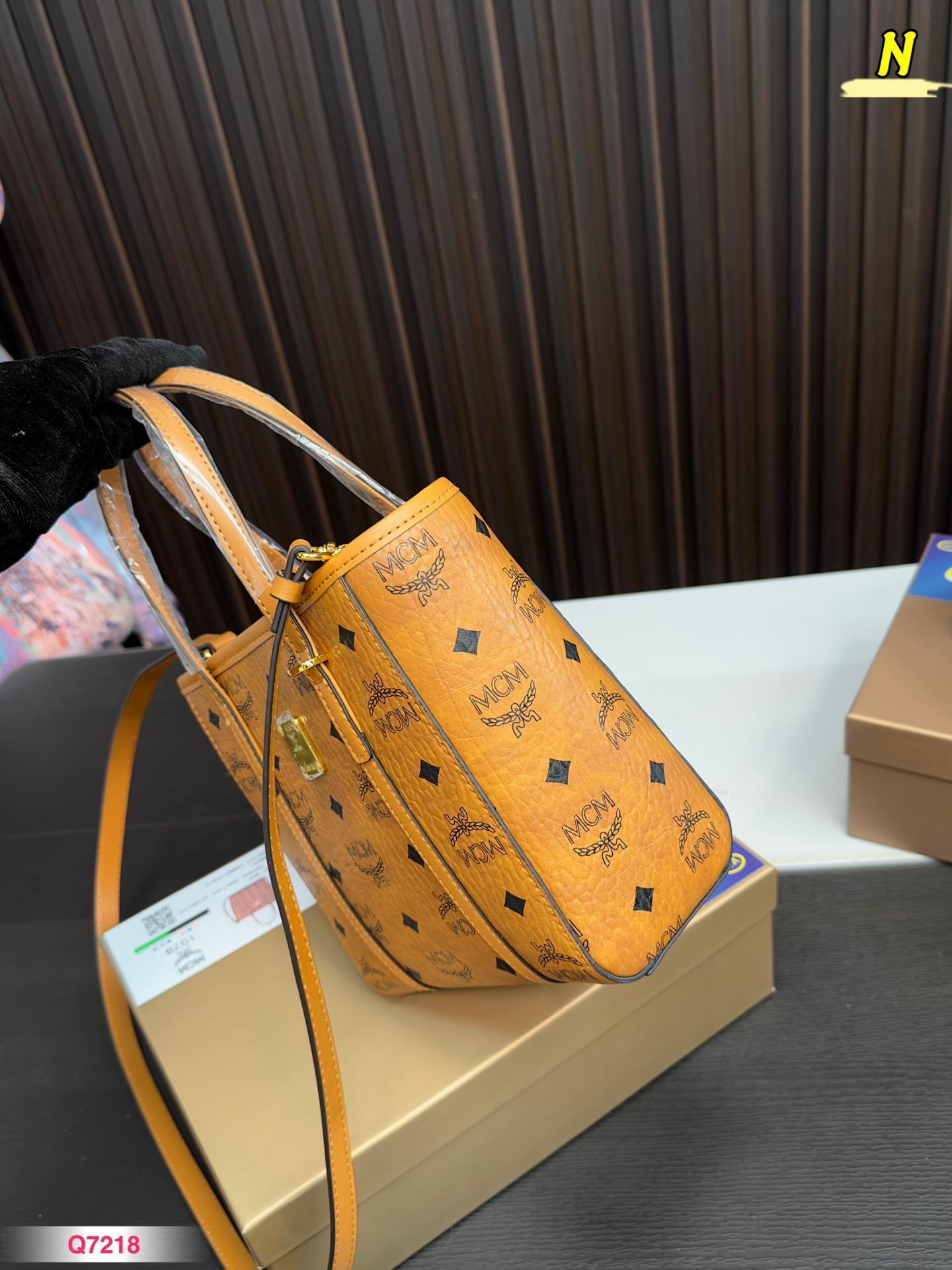 Replica MCM Bag 18*19CM