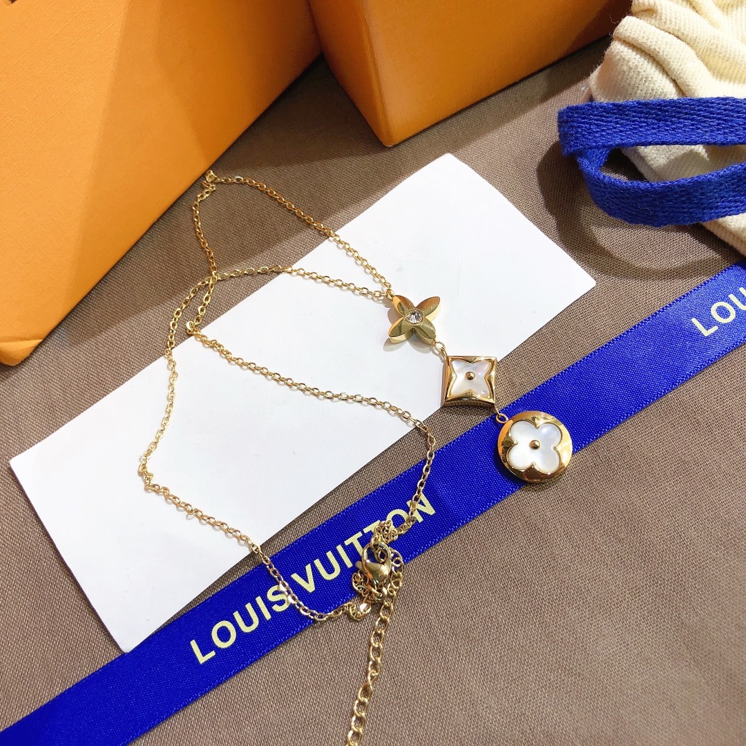 Replica LOUIS VUITTON Necklace