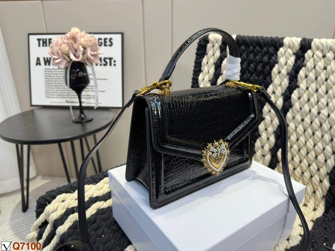 Replica Dolce Gabbana Bag 20*10*17CM