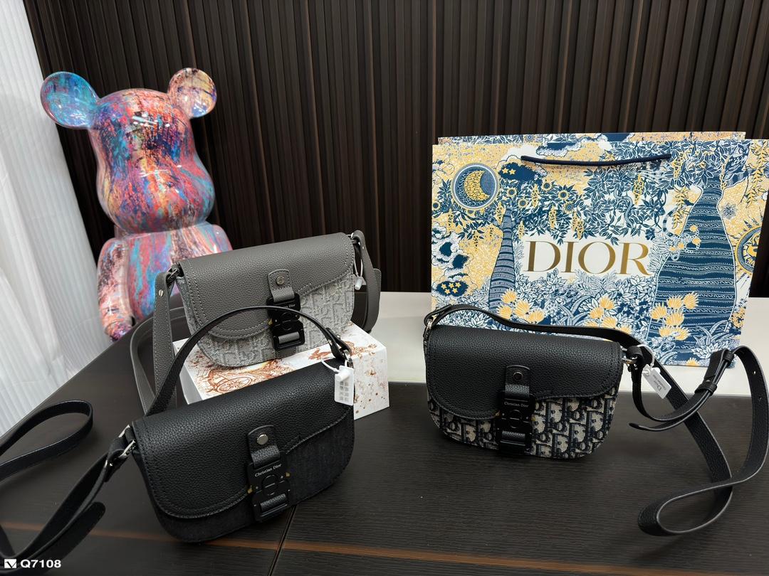 Replica Dior Bag 13*19CM
