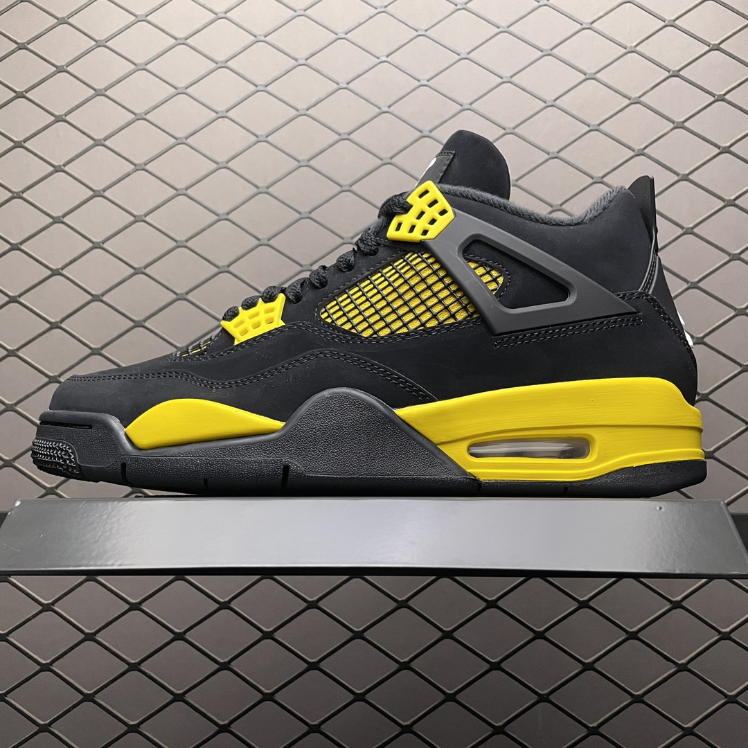 Replica Air Jordan Shoe Air Jordan 4Thunder DH6927-017 Size 40-47.5