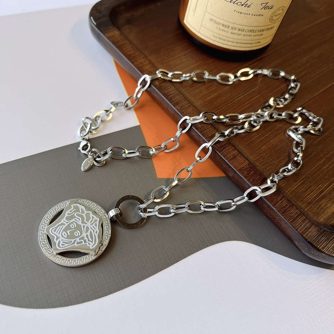 Replica VERSACE Necklace