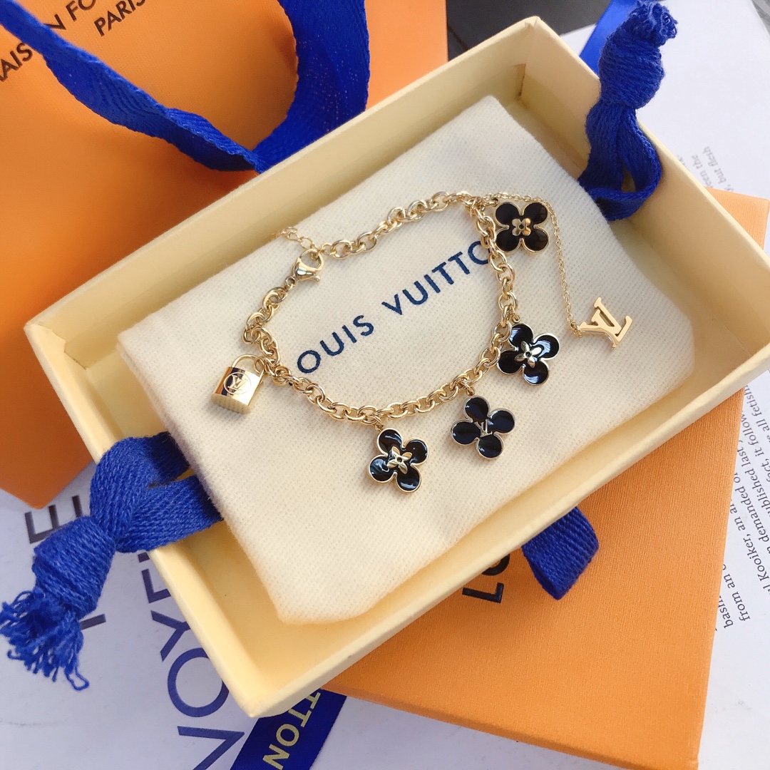 Replica LOUIS VUITTON Bracelet