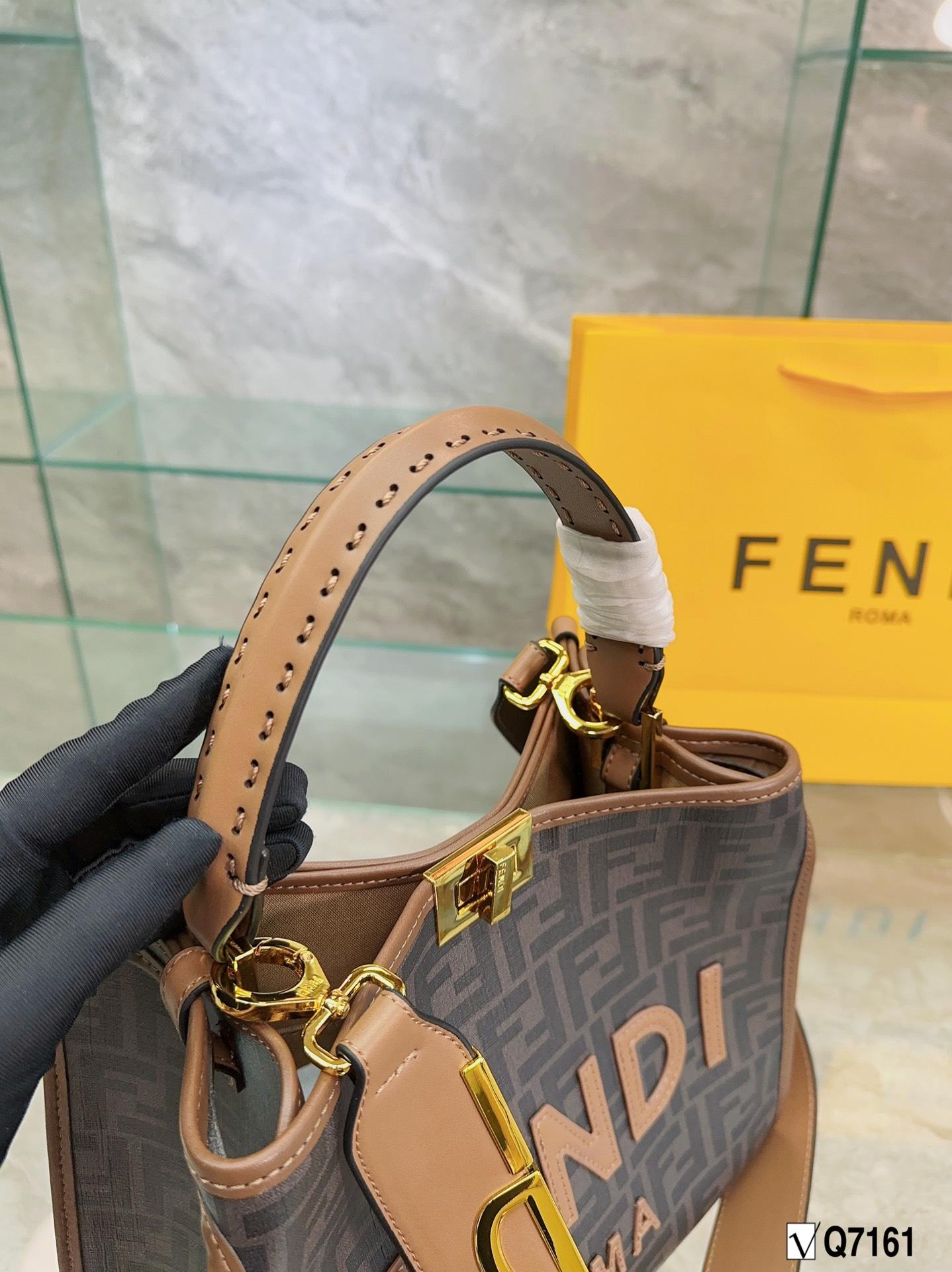 Replica Fendi Bag 28CM