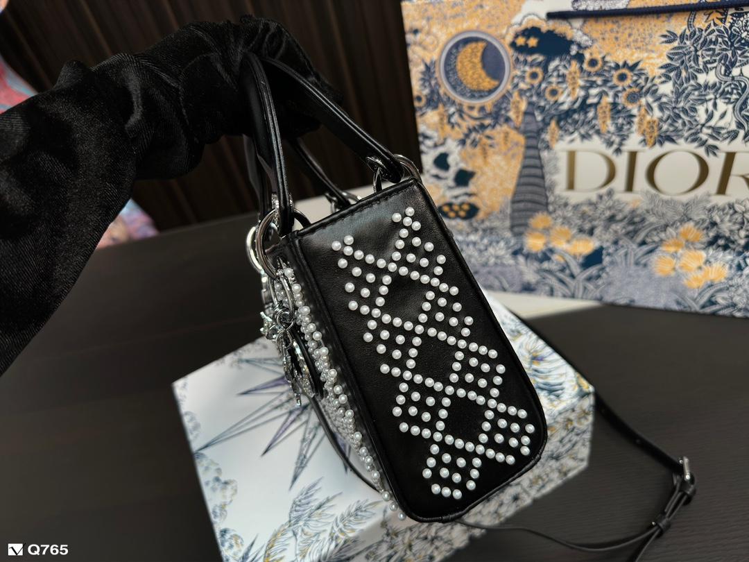 Replica Dior Bag 17*14CM