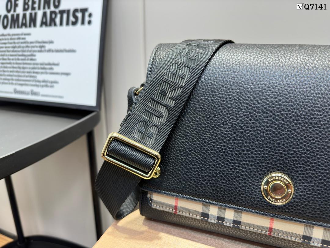 Replica Burberry Bag 21*16CM