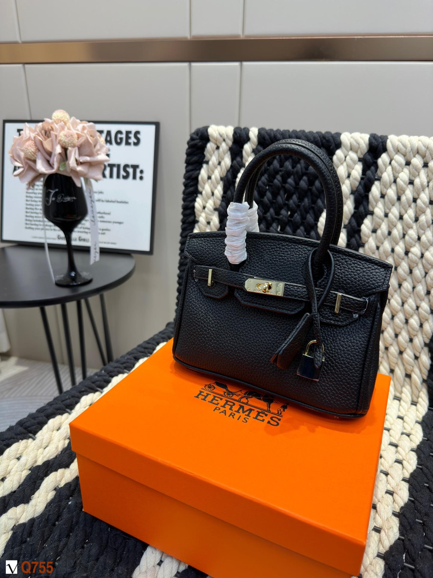 Replica Hermes Bag  20CM