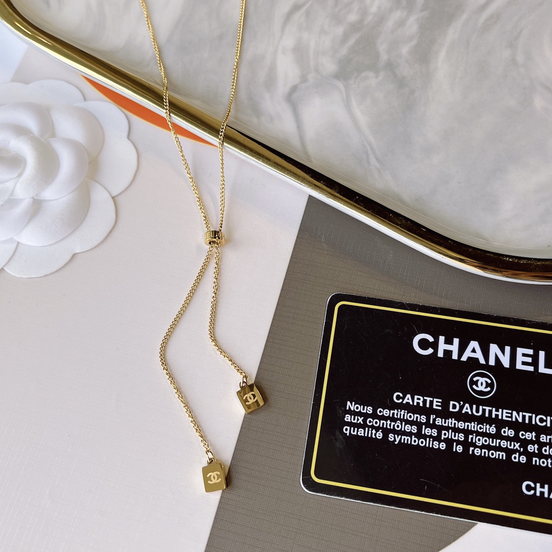 Replica CHANEL Necklace