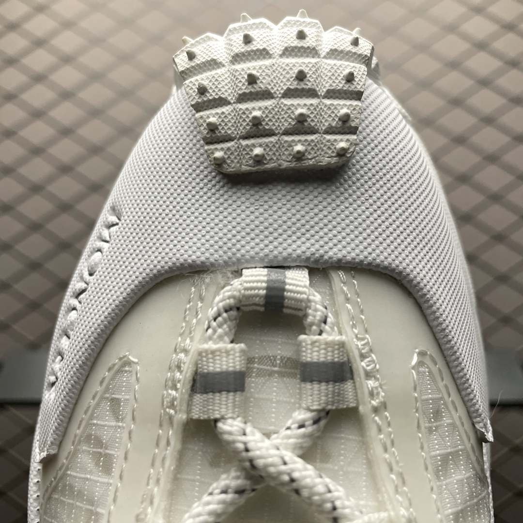 Replica Moncler Shoe Moncler Trailgrip Lite Size 36-46 white