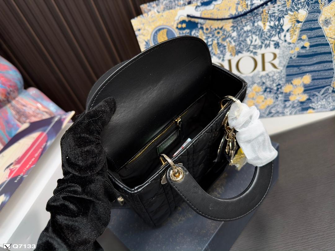 Replica Dior Bag 20*17CM