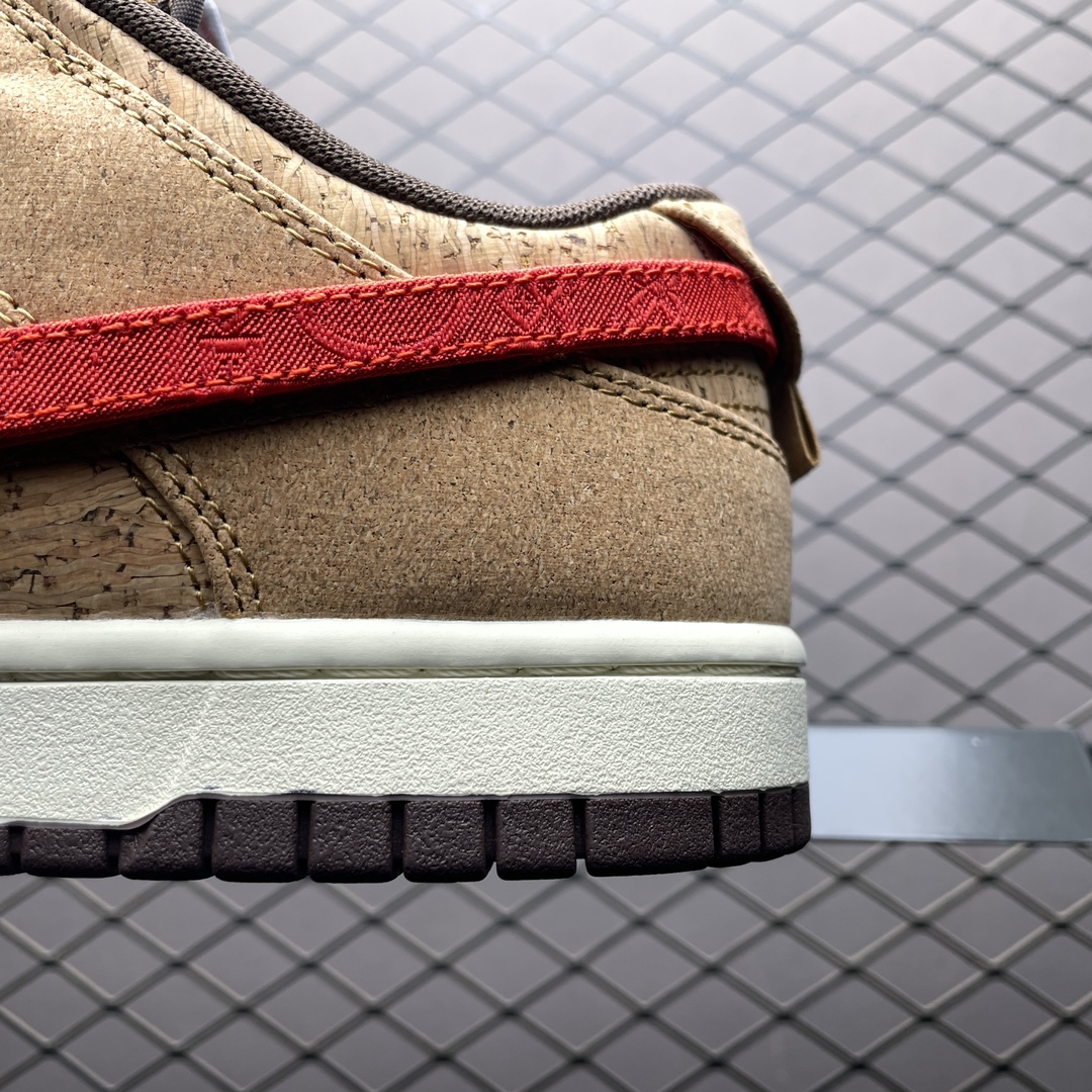 Replica Nike Dunk SB Shoe CLOT x Nike Dunk Low Cork FN0317-121 Size 36-47.5