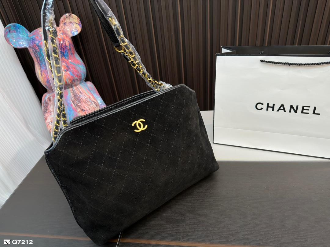 Replica Chanel Bag 28*38CM