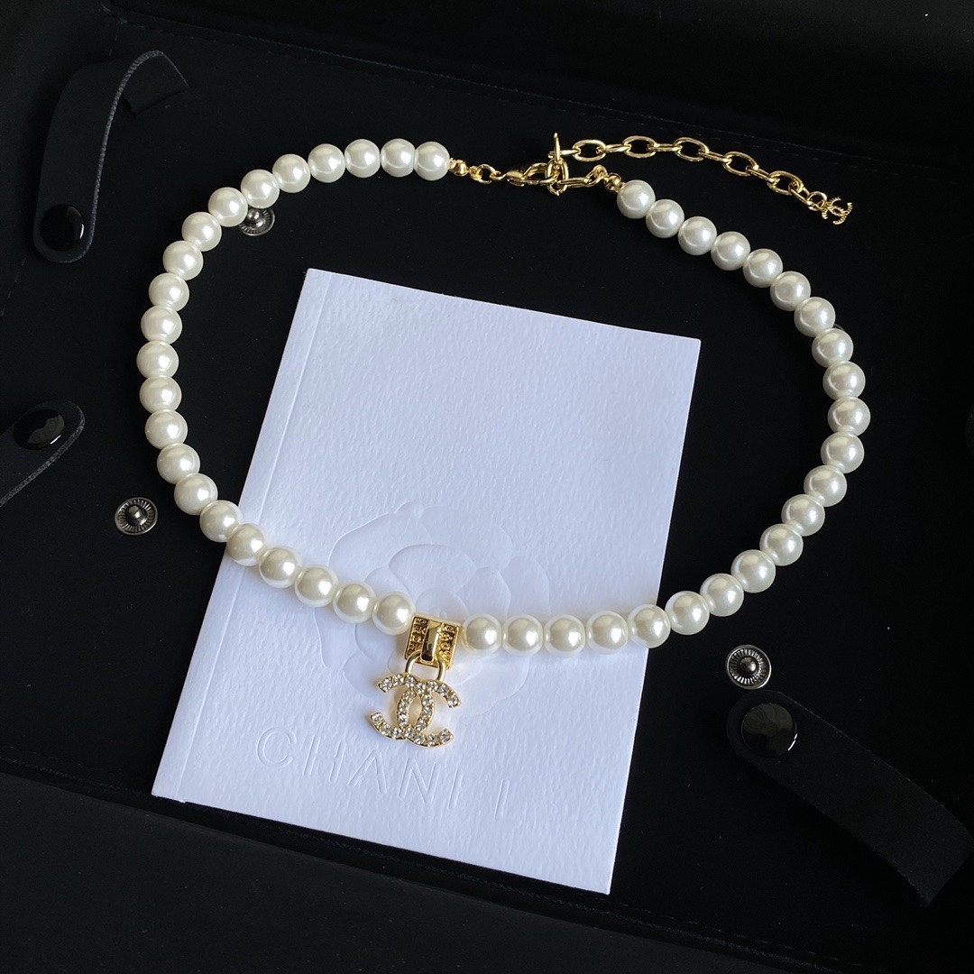 Replica CHANEL Necklace