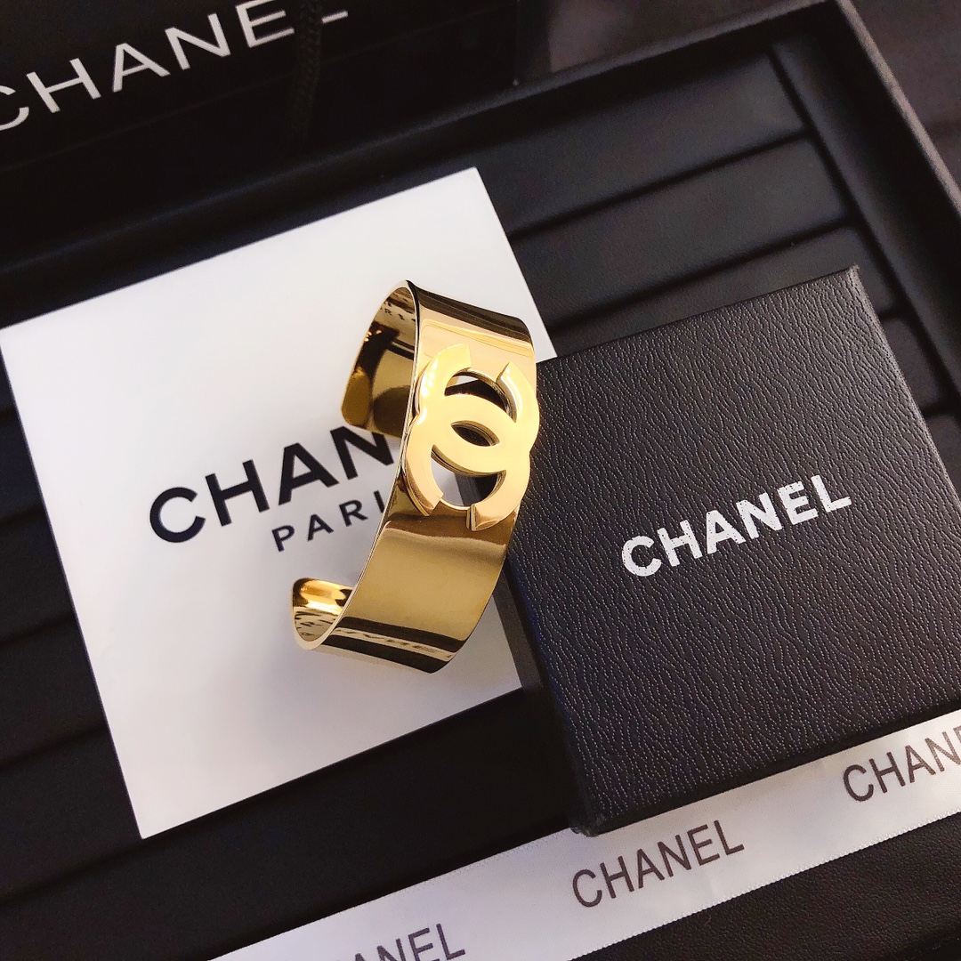 Replica CHANEL Bangle