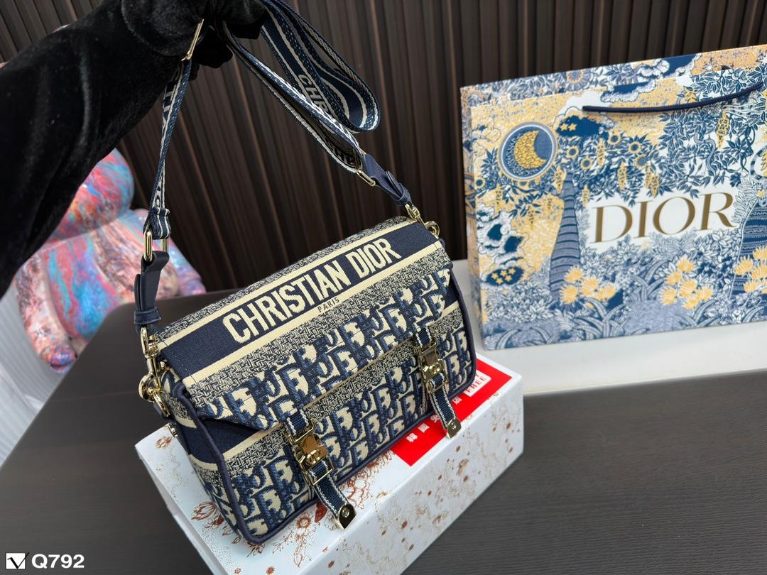 Replica Dior Bag 23*14CM