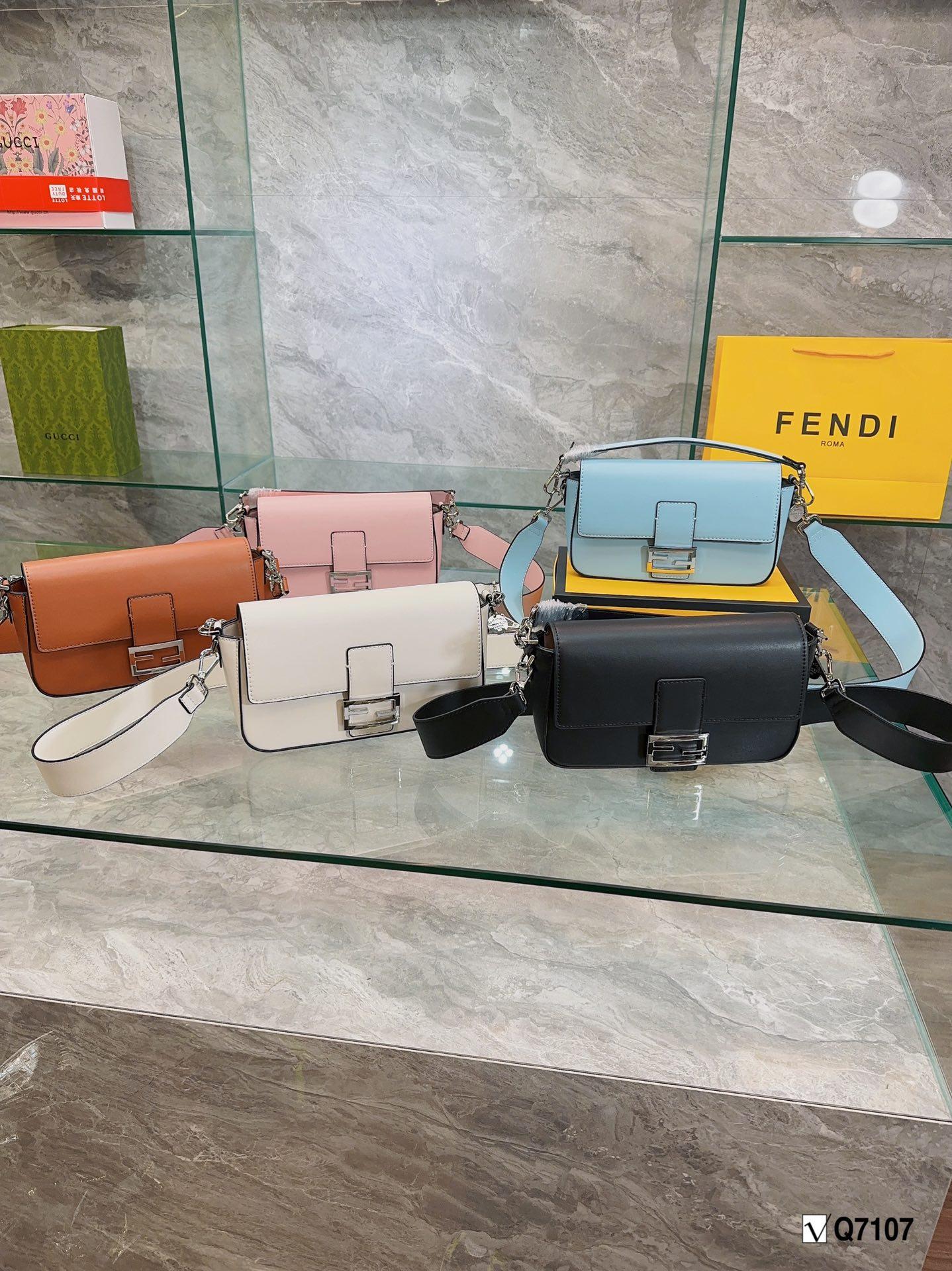 Replica Fendi Bag 26*15CM