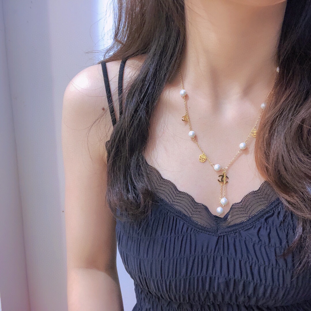Replica CHANEL Necklace