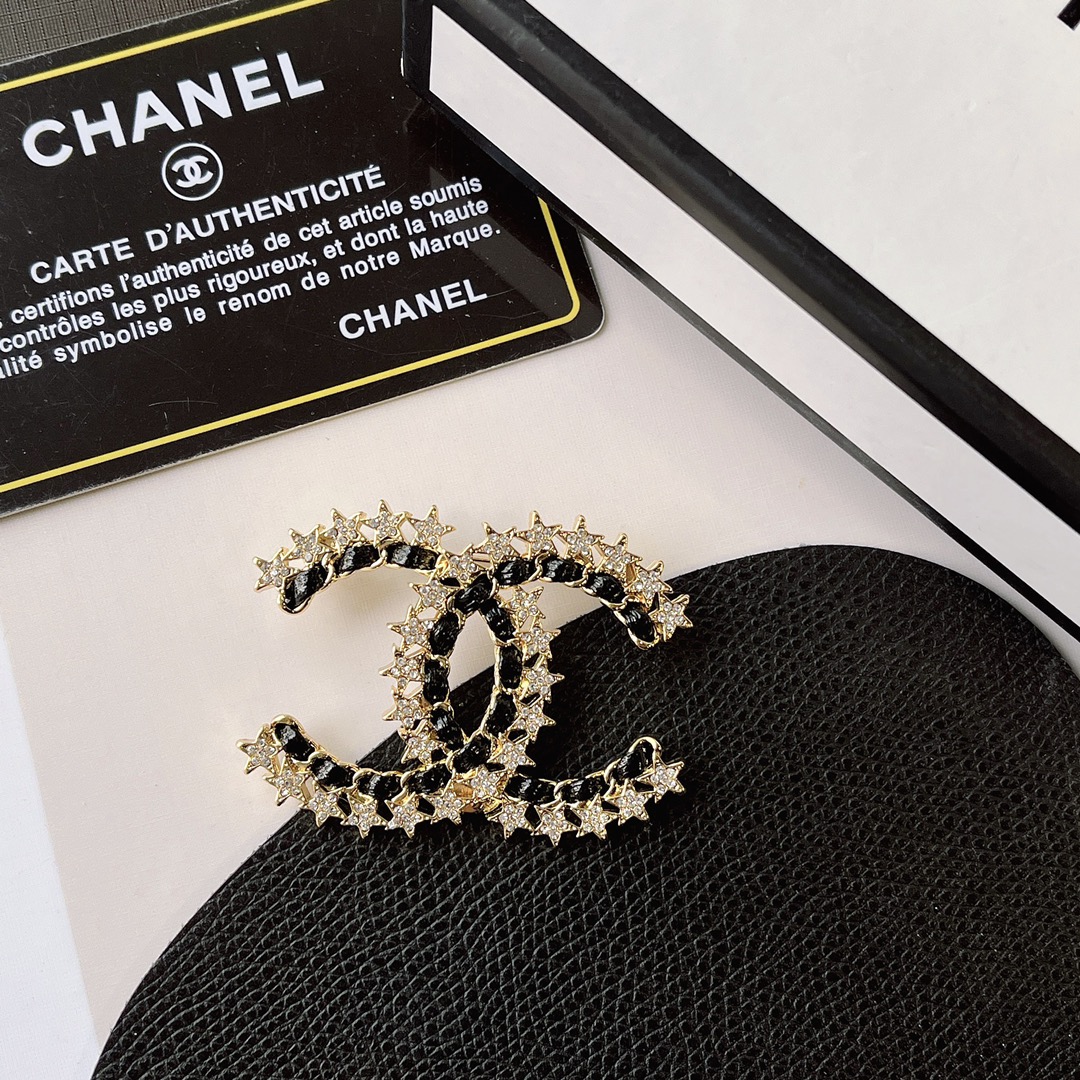Replica CHANEL Brooch
