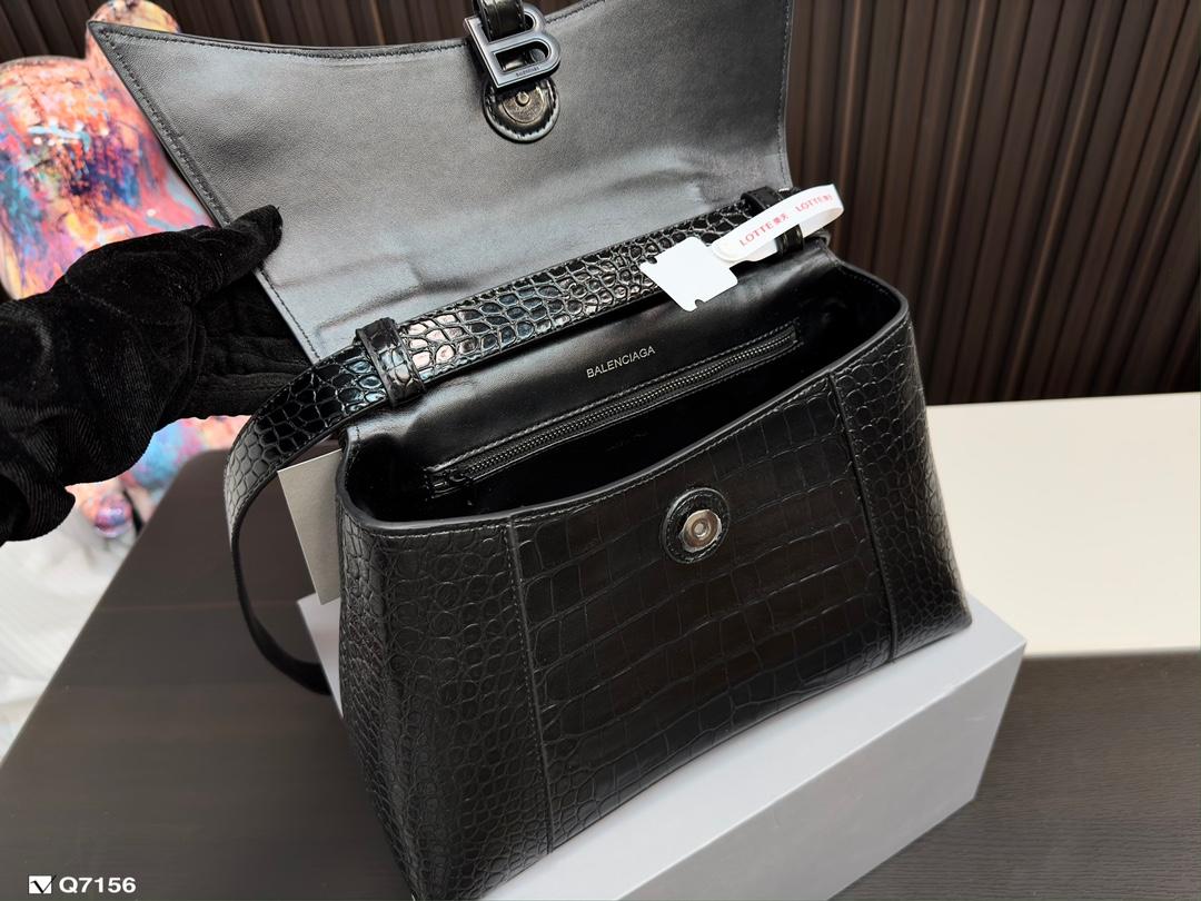 Replica Balenciaga Bag 32*20CM