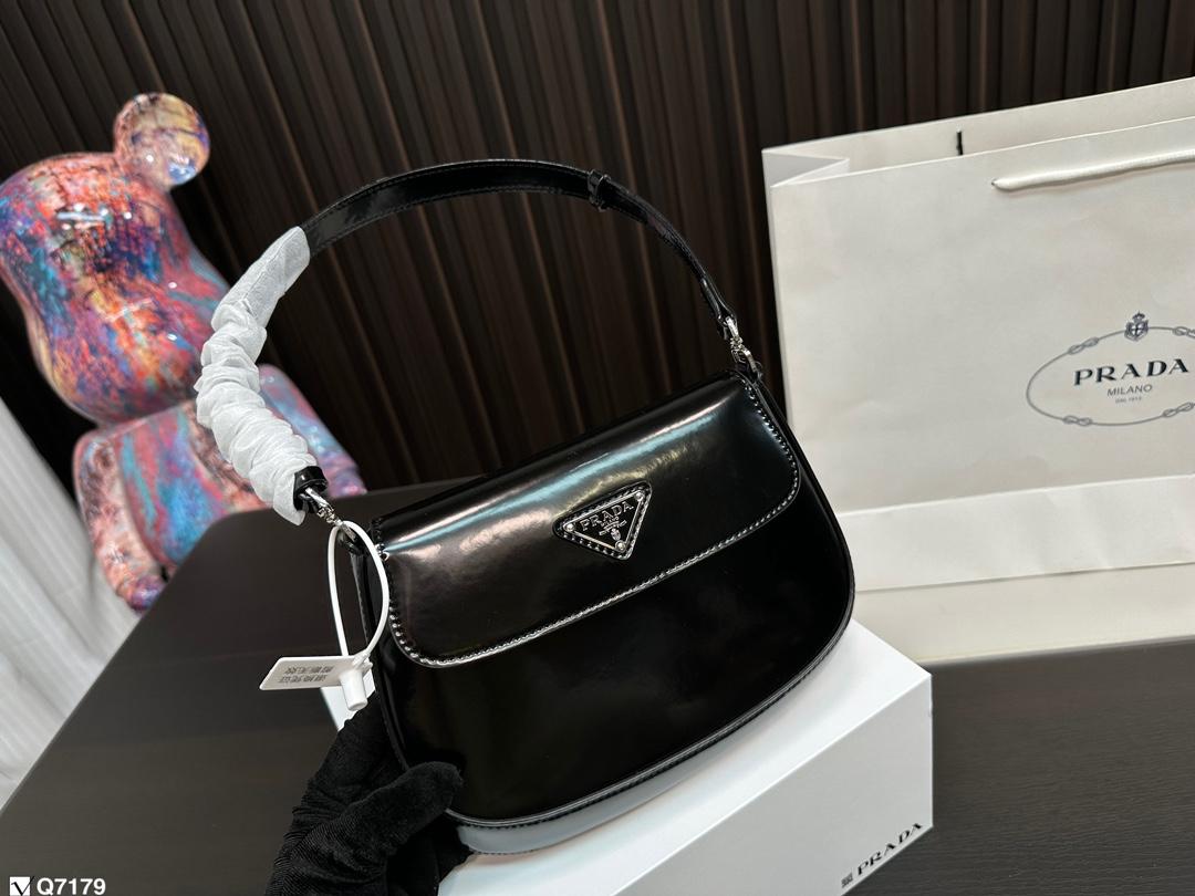 Replica Prada Bag 23*17CM