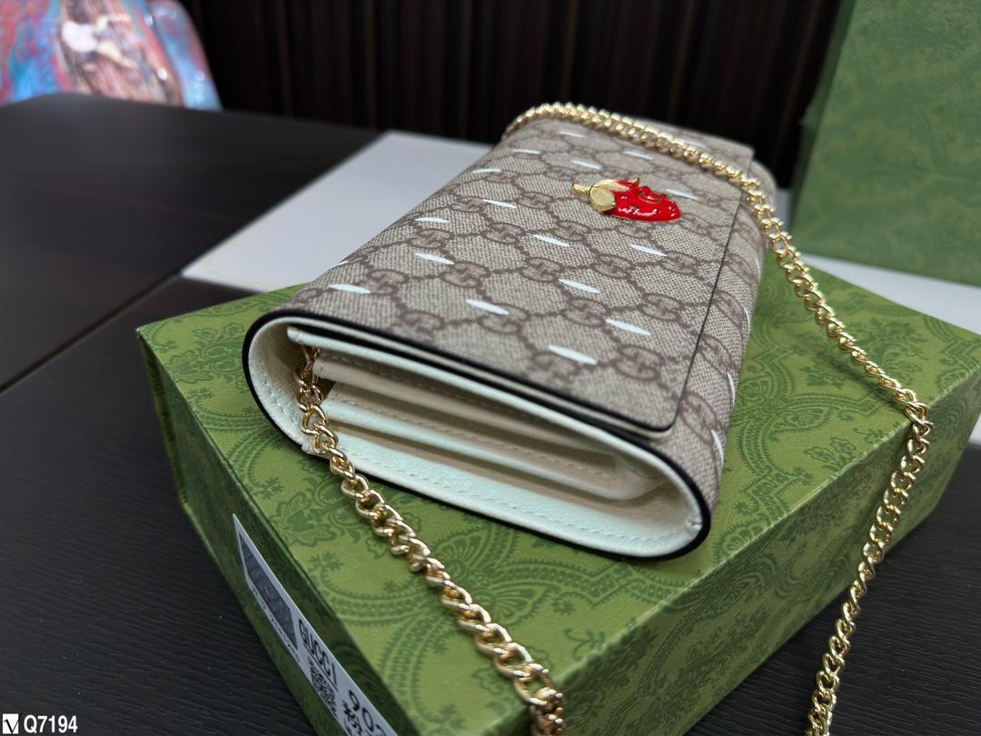 Replica Gucci Bag 11*21CM