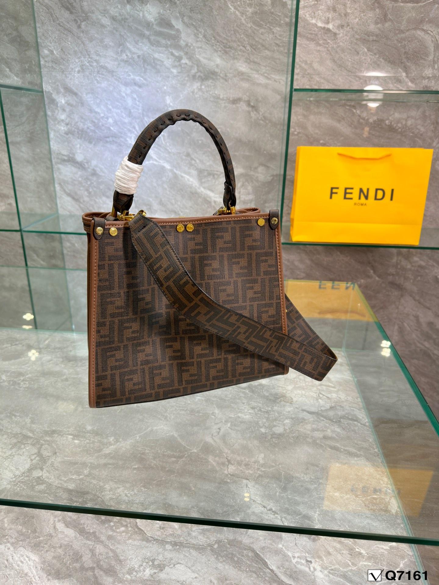 Replica Fendi Bag 30*26CM