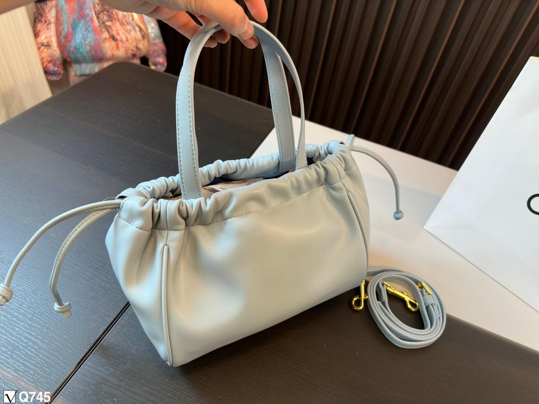 Replica Celine Bag 18*24CM
