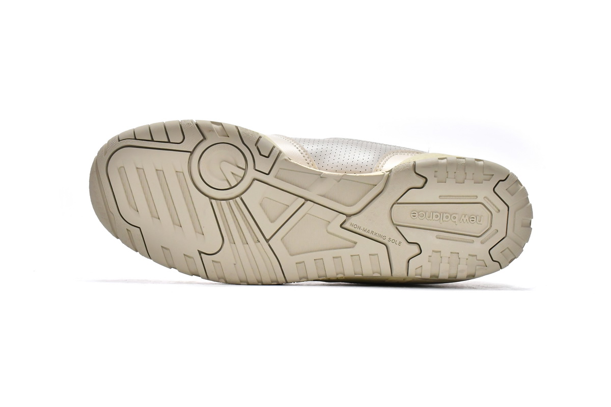 Replica New Balance Shoe BB550AR Auralee x New Balance 550 Ecru